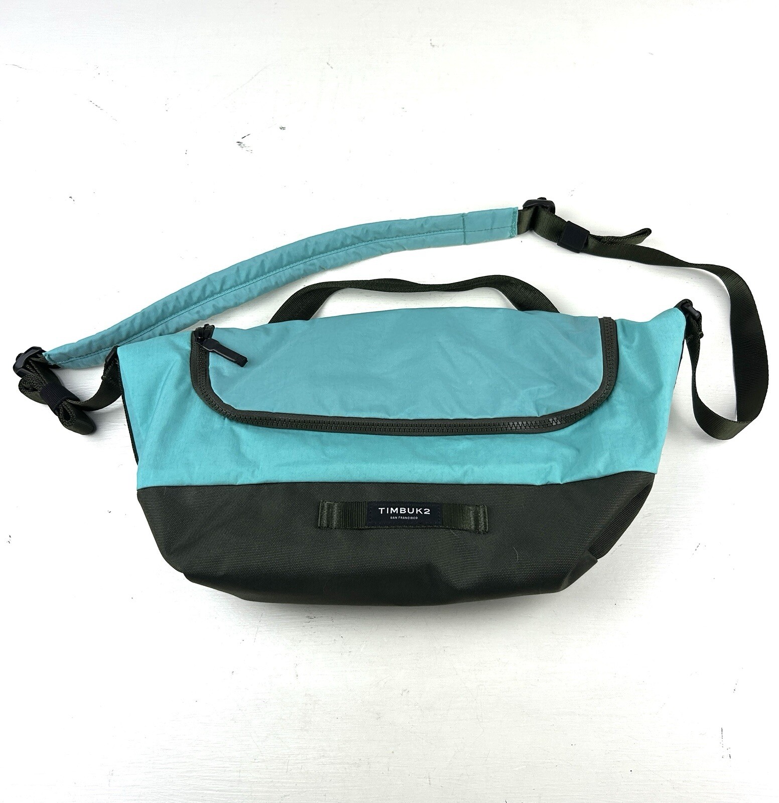 Timbuk Messenger Bag – 15”x 9” Nylon Commuter Blue Brown Small Size