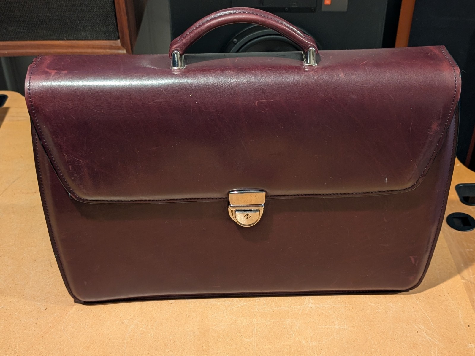 VTG Burgundy Leather Briefcase Jack Georges Originals Lockable w strap & key