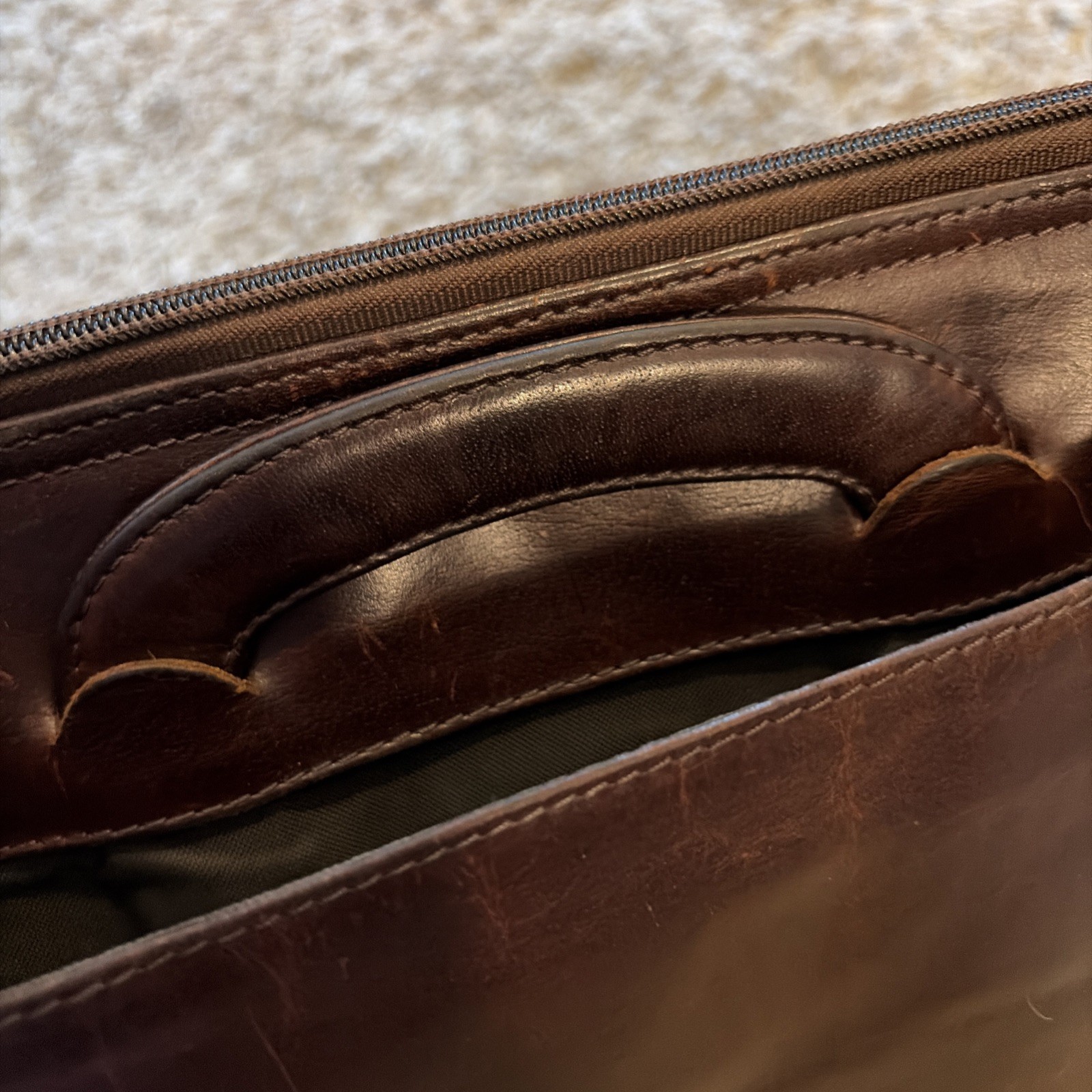 VTG Wilsons Leather Studio Brown Leather Briefcase 16” Bag Dual Handles
