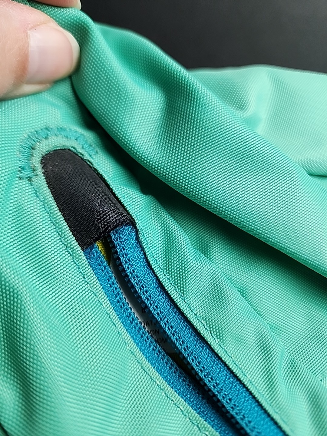 Patagonia Crossbody Sling Strap Backpack Blue/Teal Hiking Travel Outdoor-Read!
