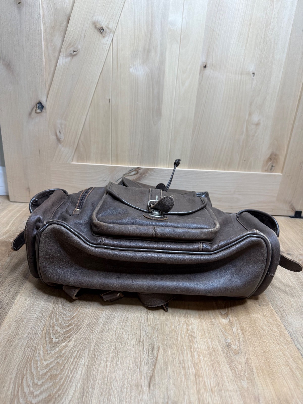 Vintage XL Genuine Cowhide Leather Backpack Brown Drawstring Buckle Flap Multi P