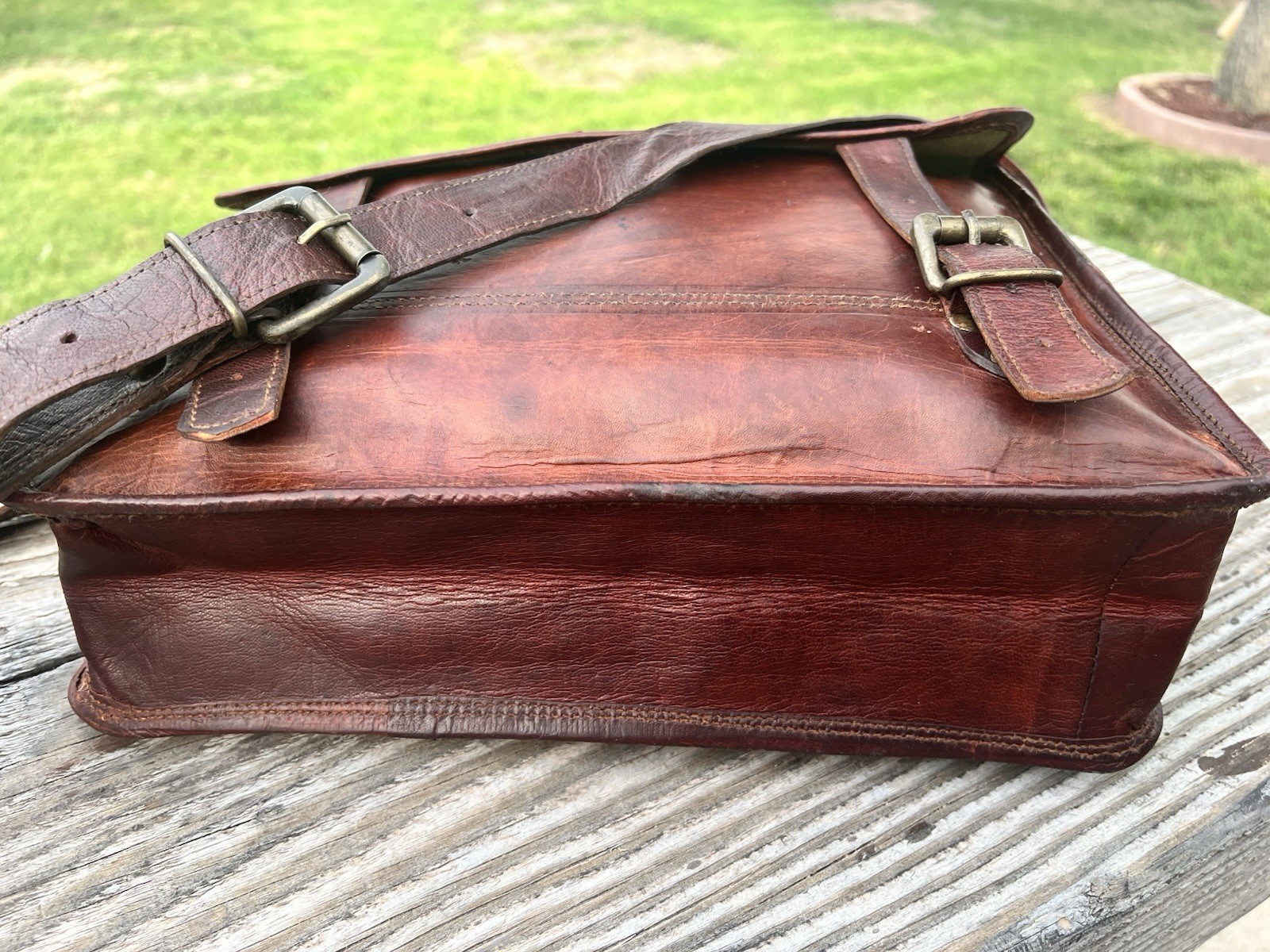 Vintage Leather Messenger Bag Briefcase Laptop Fabric Interior 13″x 10″x 4″