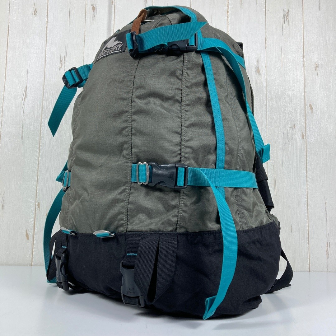 OneSize Green 2010 Gregory Day and Half Pack a Discontinued Model Used 2NDG-0