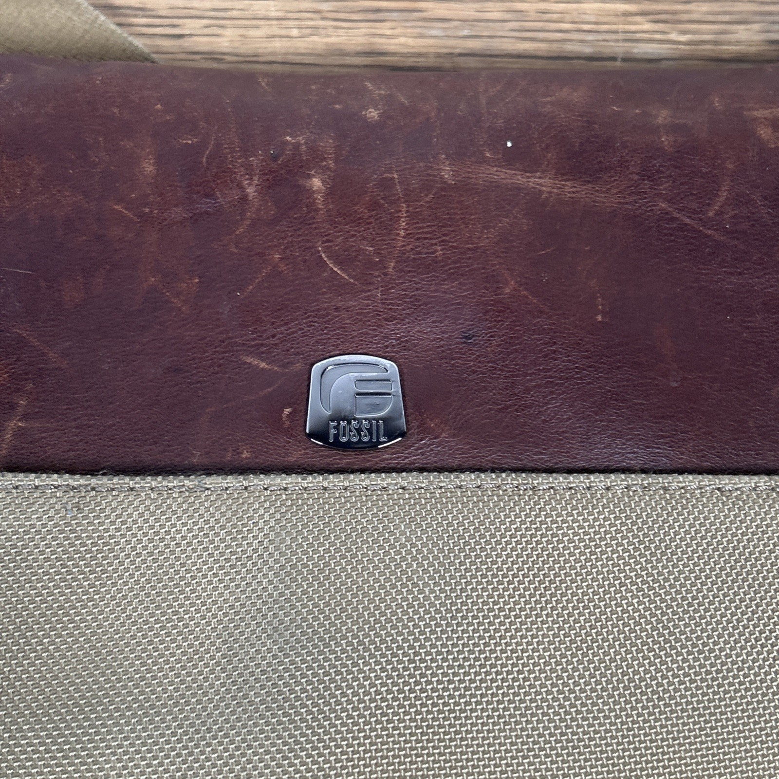 Fossil Messenger Bag Men’s Green Brown Nylon Leather Case Carry Distressed