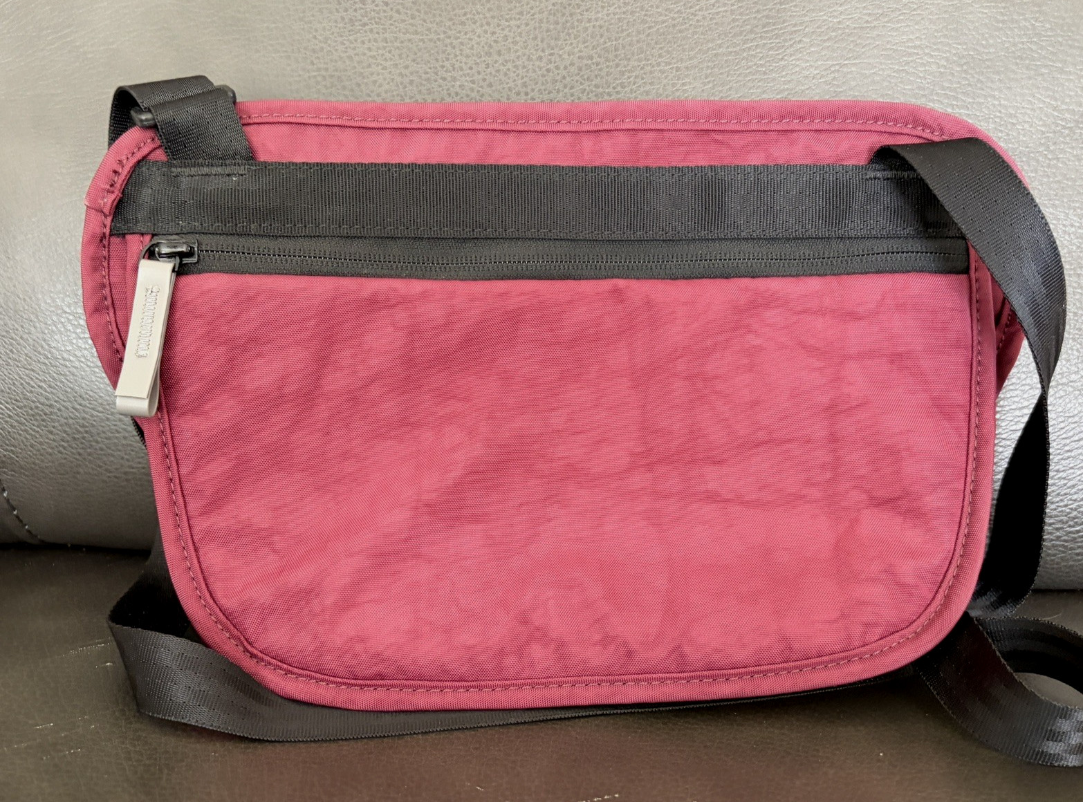 Chrome Industries Crossbody Sling Bag Zippered Security and Hidden pockets