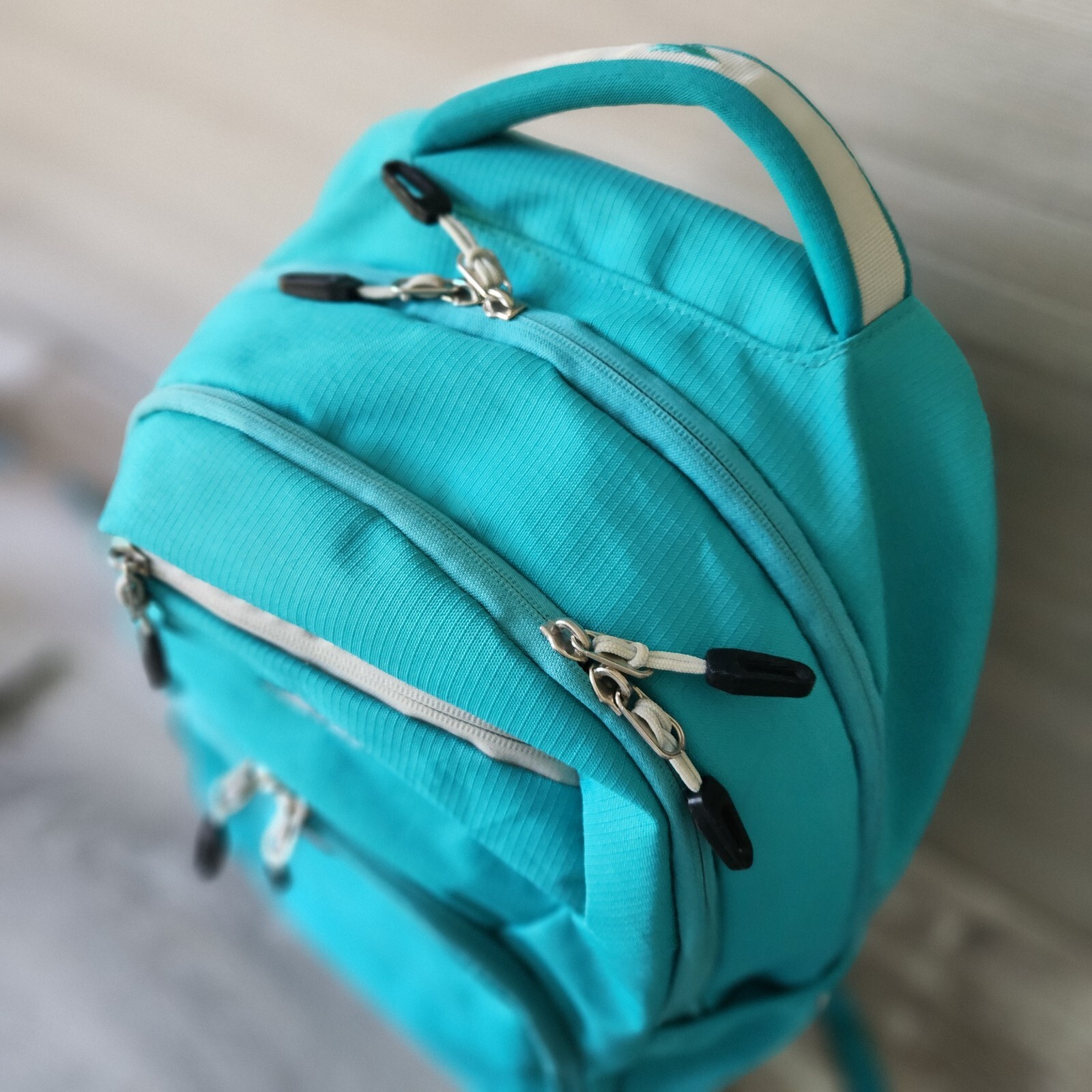 High Sierra Unisex Riprap Water Repellent Everyday Laptop Backpack Aqua Blue