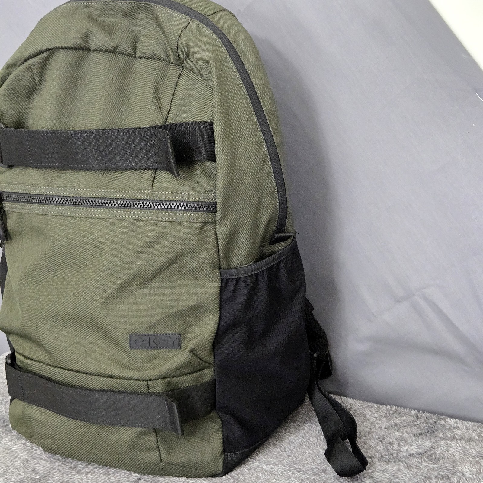 Oakley Transit Sport Backpack Green Utility Daypack 25L Outdoor Laptop Bag – EUC