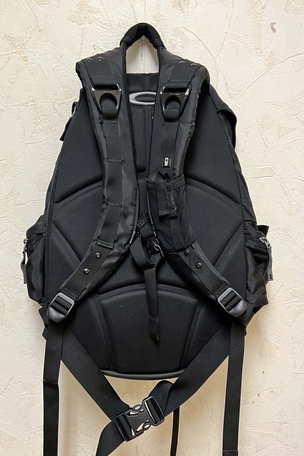 Oakley Icon Backpack 3.0 Black Tactical Utility Laptop Travel Bag