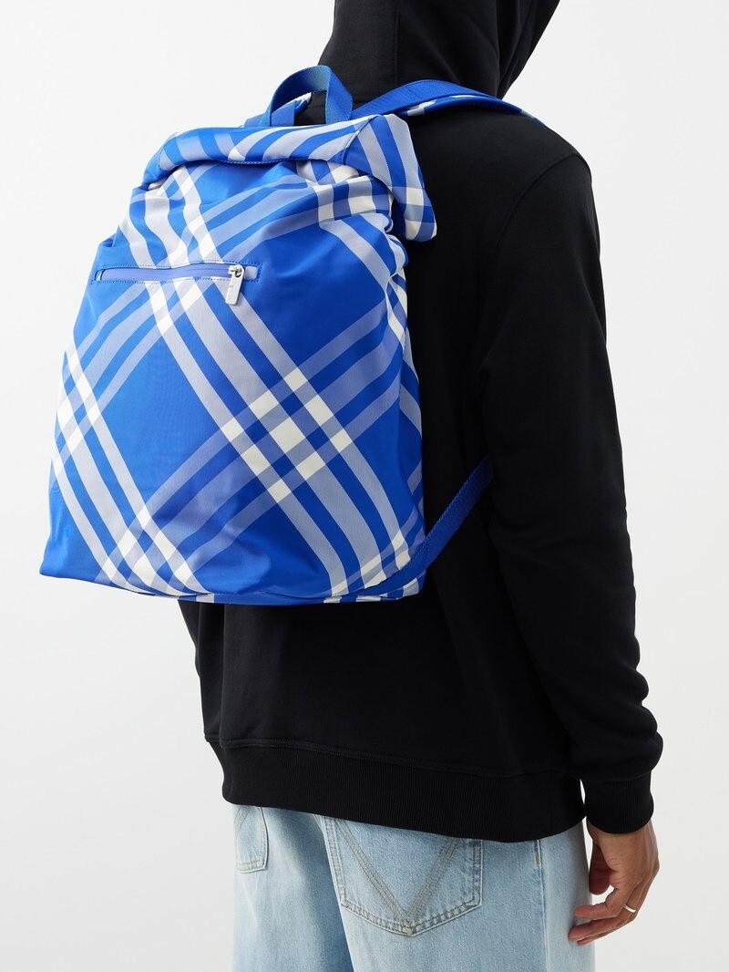 (NO CUSTOMS TAX) BURBERRY blue & white check roll-top nylon backpack authentic