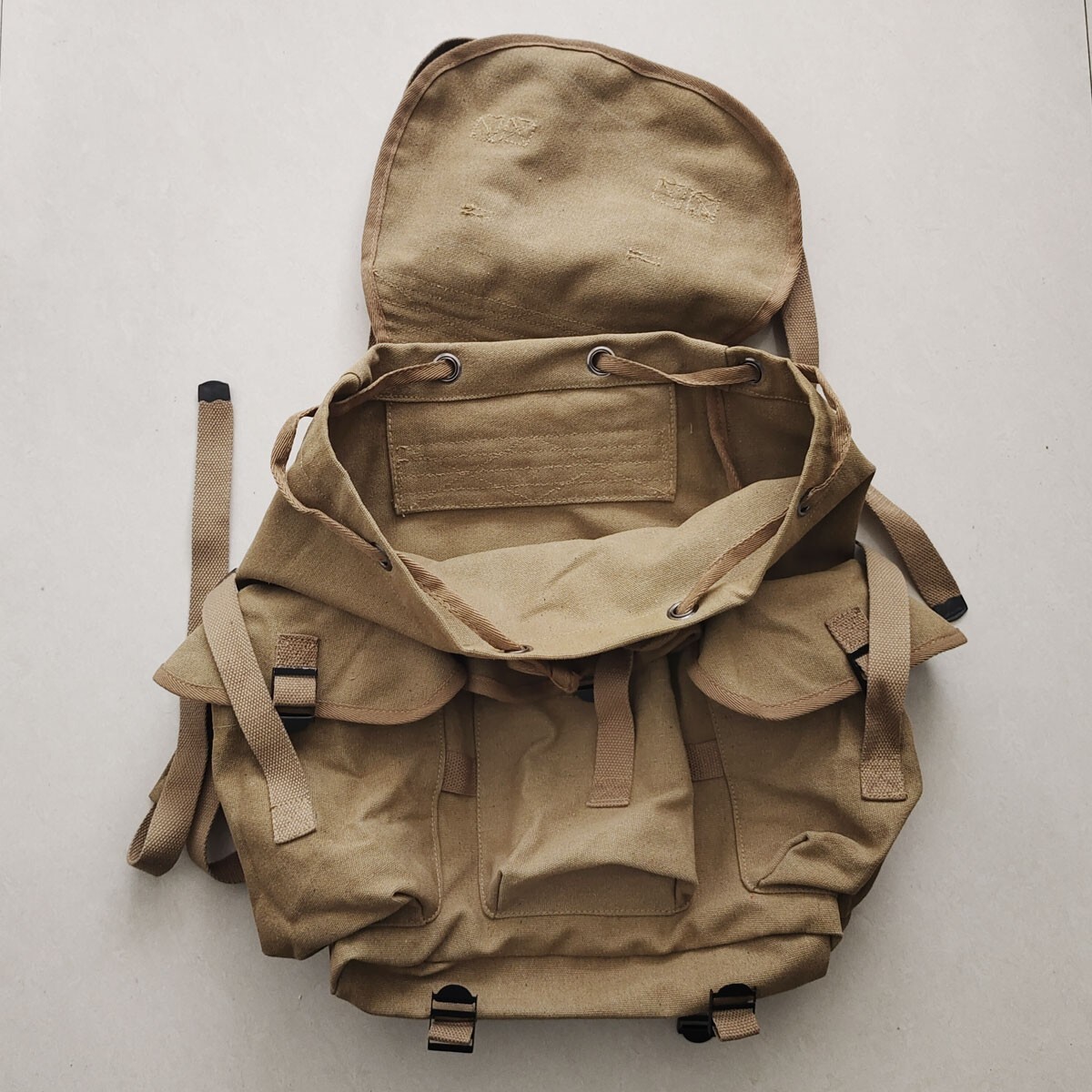 Vietnam War US Army Field Bag Pack Canvas Rucksack Knapsack Men’s Bag