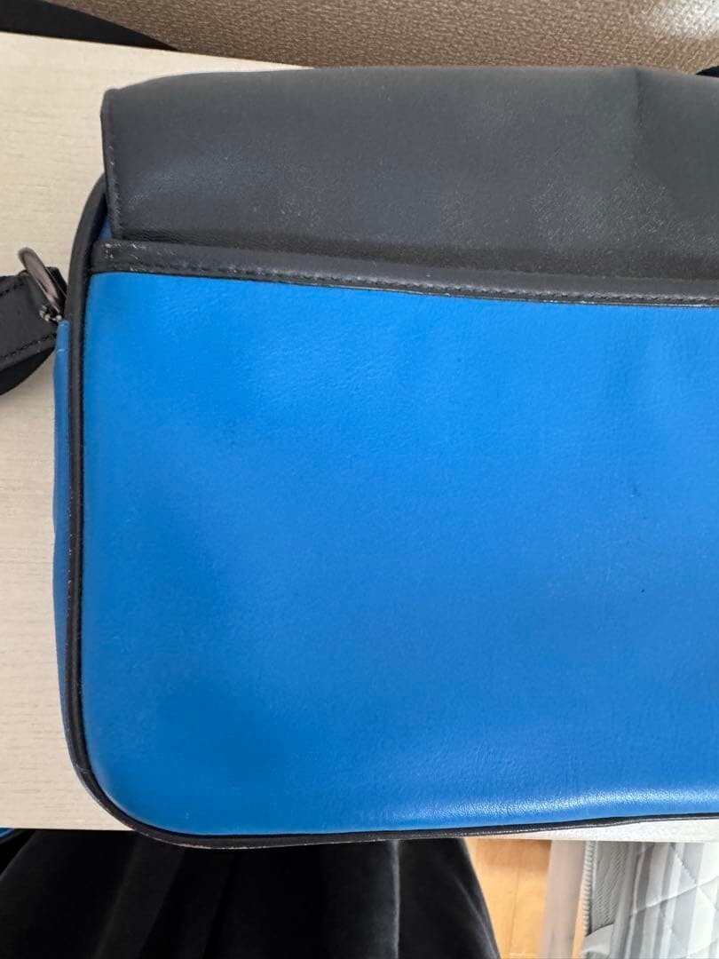 COACH Mens Track Crossbody Camera Bag Blue Black Colorblock Leather C9962 Zip