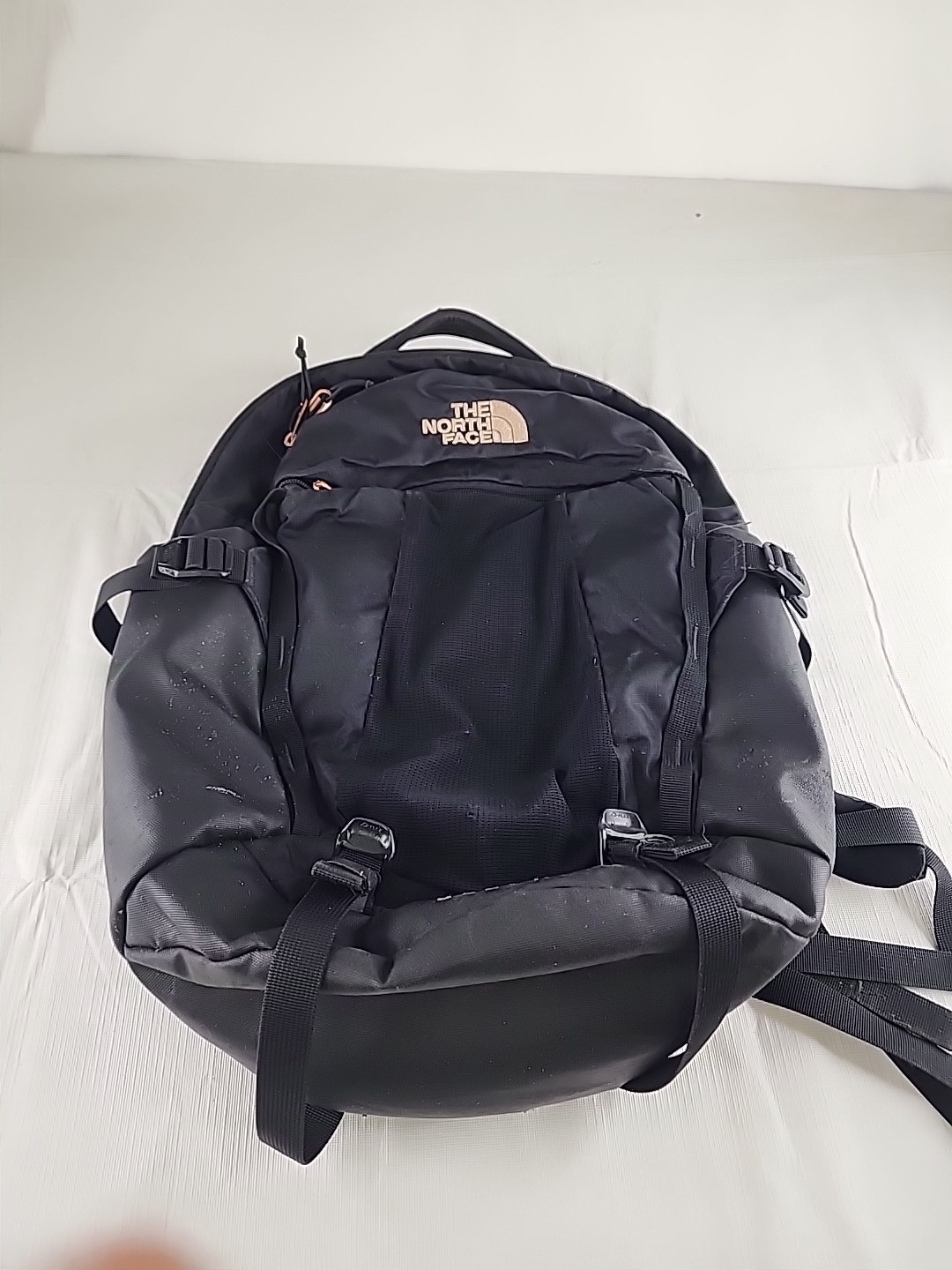 The North Face Recon Laptop Backpack Black Full Size Adult Hiking Commuting