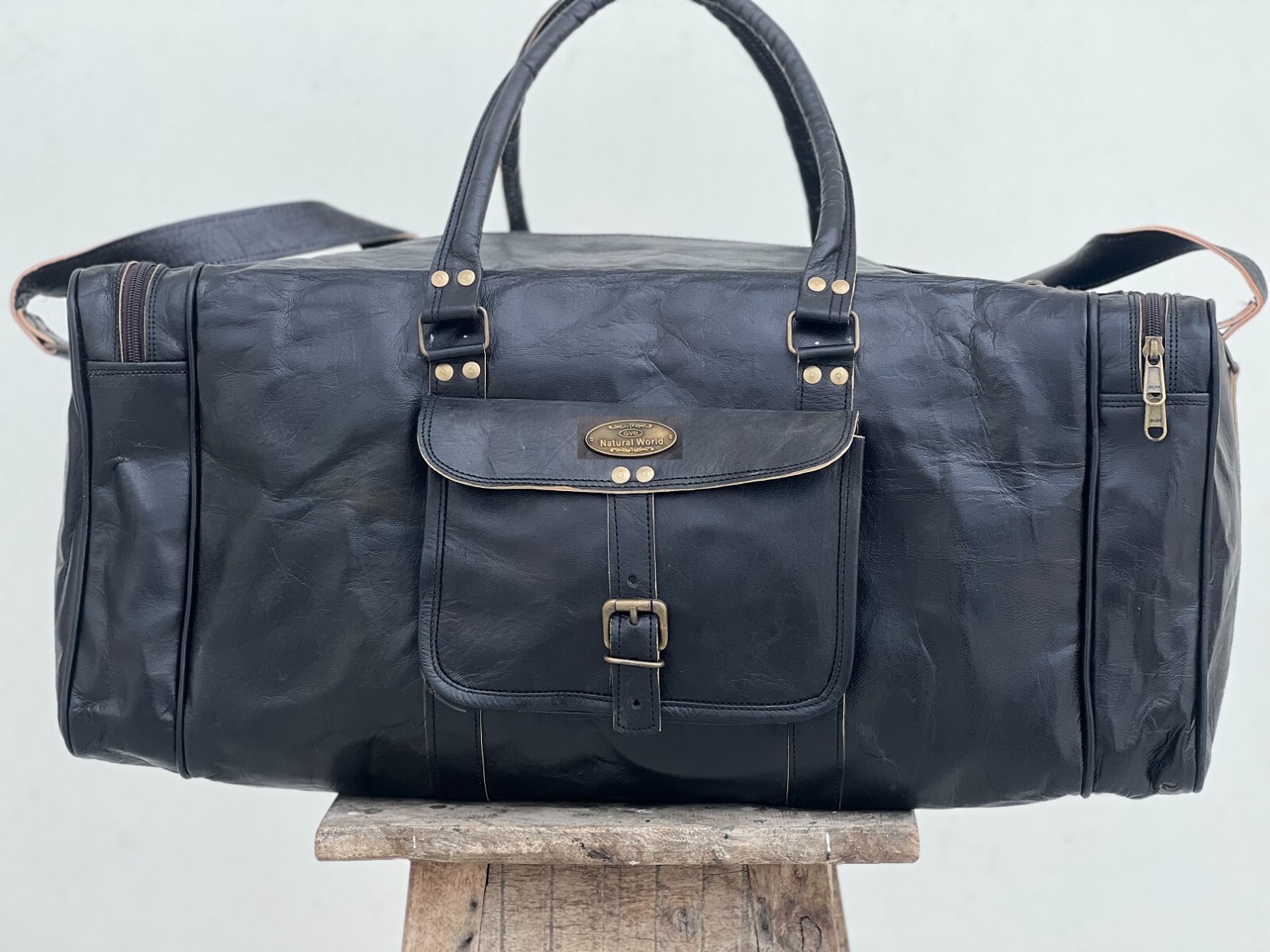 Weekend Overnight Luggage Holdall Men’s Bag Smooth Goat Leather Travel Duffel
