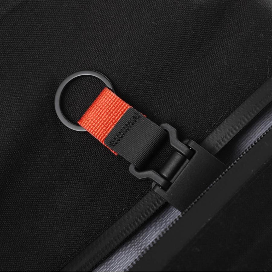 BLACK EMBER Forge 20 Backpack Business Bag Briefcase Black