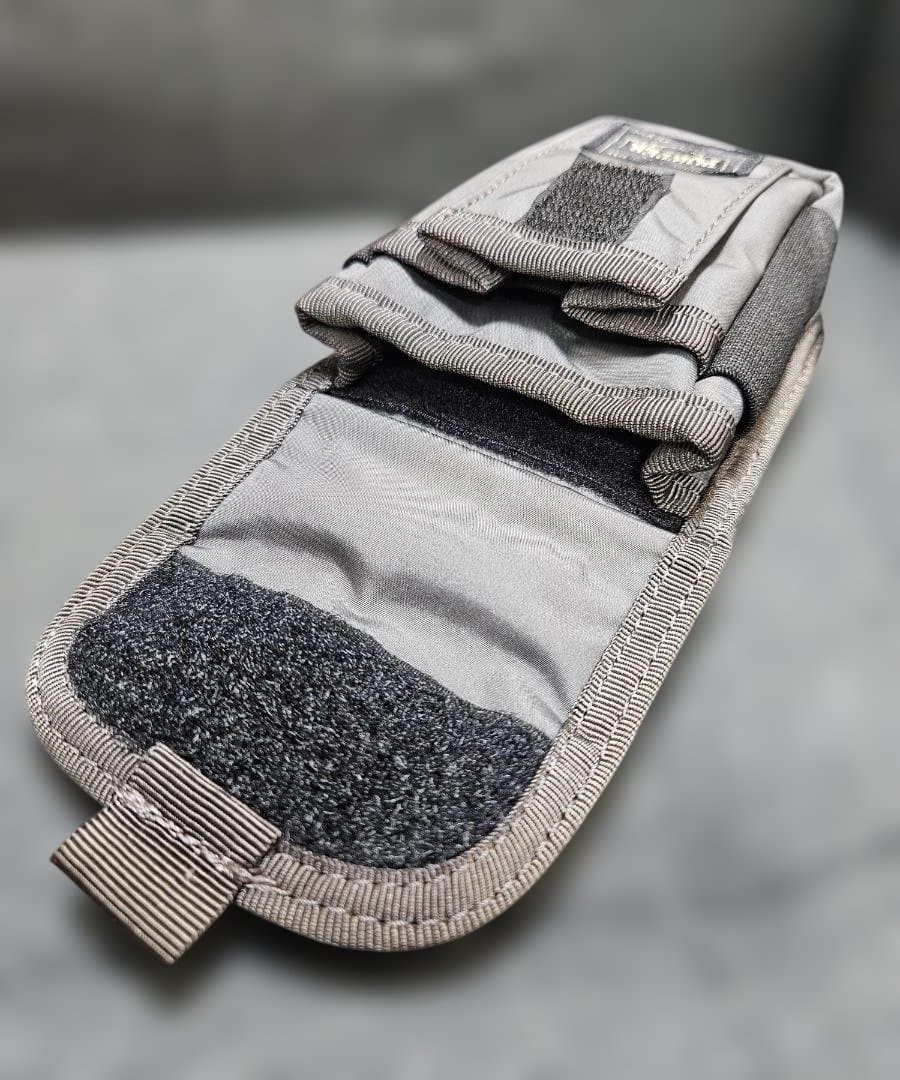 Good Condition PORTER Drive Pouch Gray Small Item Holder