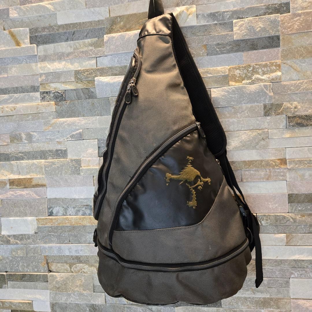 Oakley One Shoulder Body Bag Y2K Skull