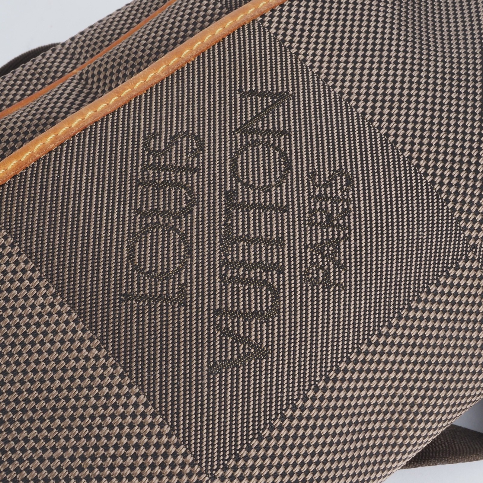 LOUIS VUITTON M93619 Acrobat Bumbag Damier Geant belt bag OP: 890€