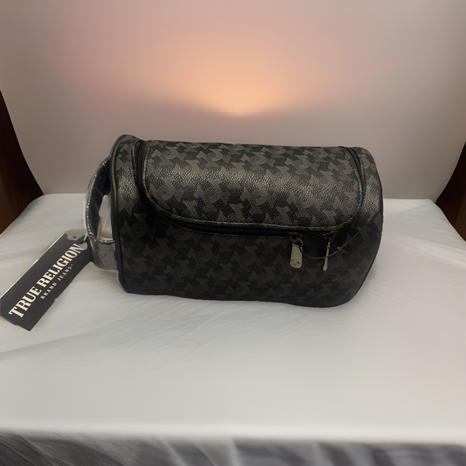 True Religion Toiletry Travel Bag Men’s Black Logo Pouch NWT Organizer Case NEW