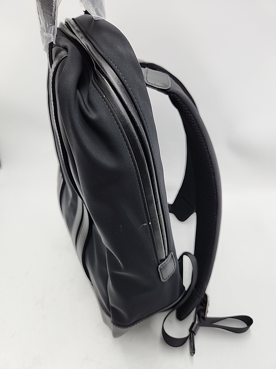 NEW Zero Halliburton Journal Collection Nylon Small Backpack Graphite Black
