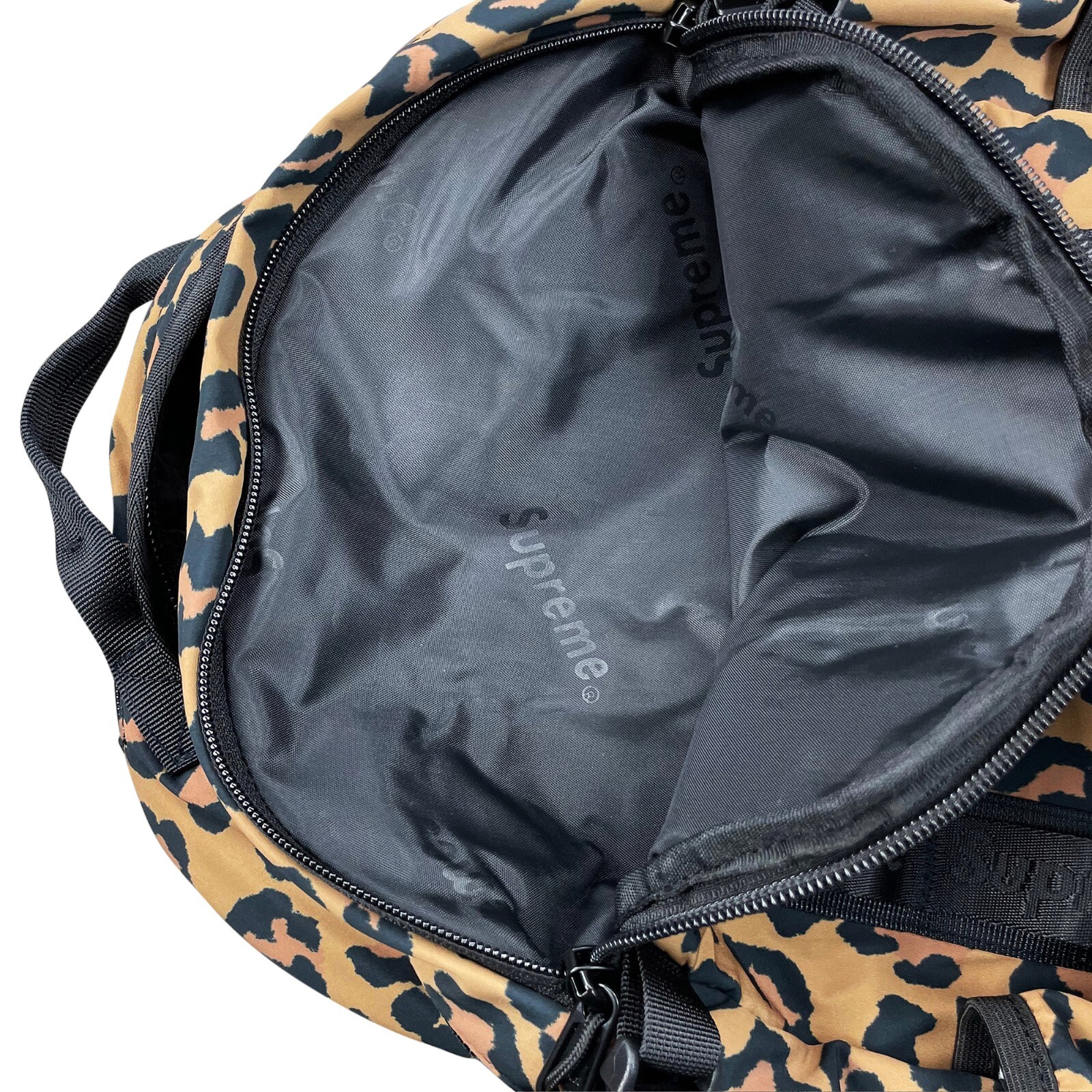 Supreme FW20 Box Backpack Leopard