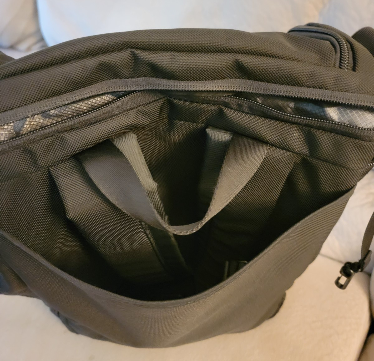 TOM BIHN Cambiata, 21L Daypack, Black Ballistic Colorway, Good for Travel & EDC