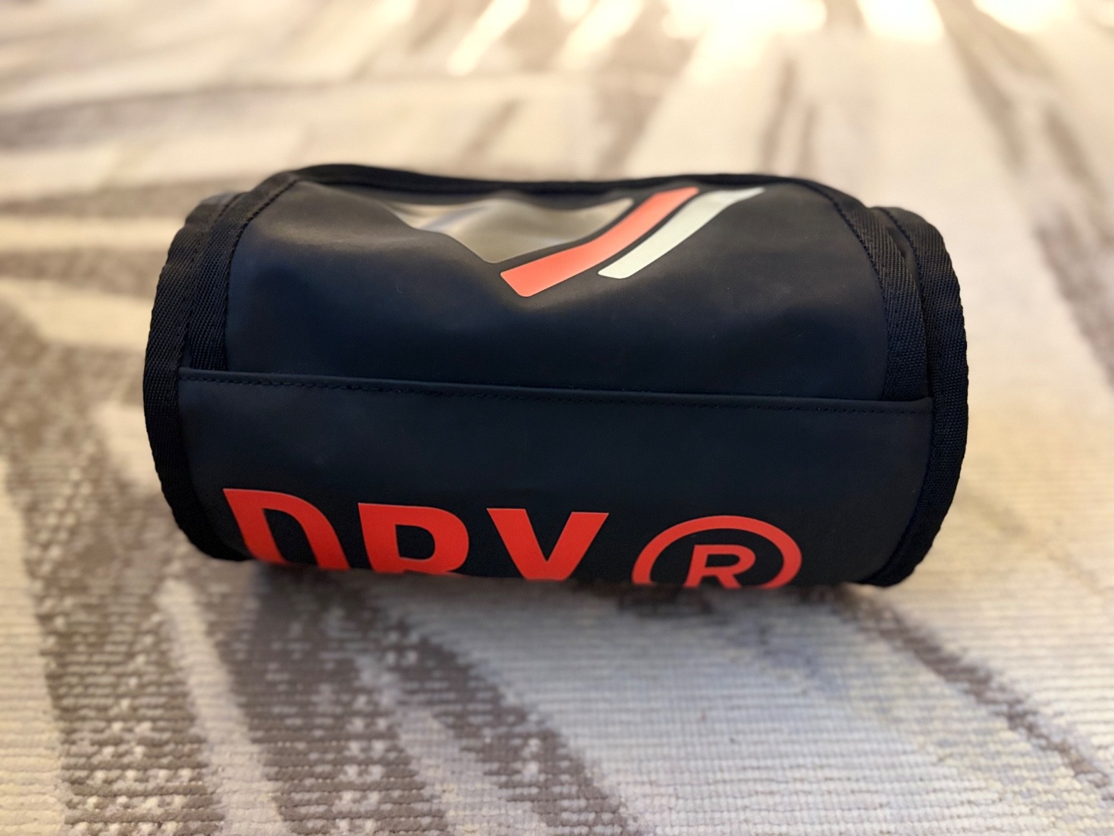 Superdry – Tarp Wash Mini Bag (Navy)