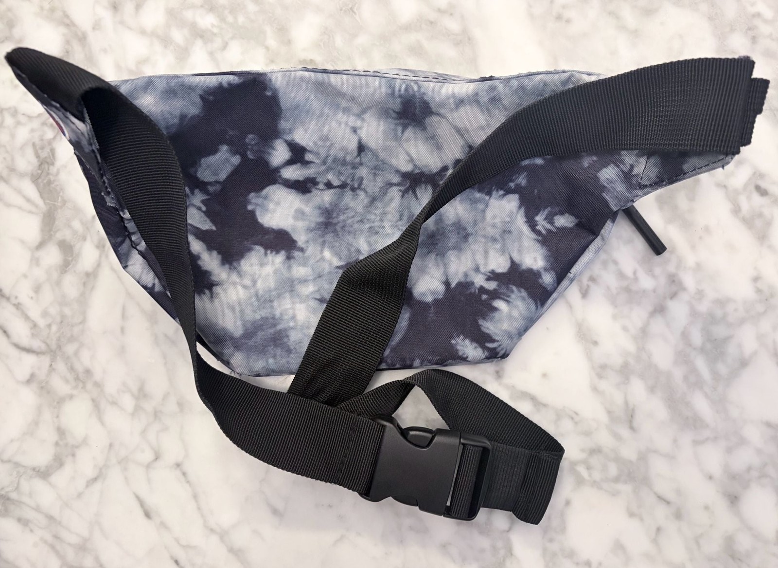 Champion Prime Sling Waist Pack – Black/Grey Tie-Dye