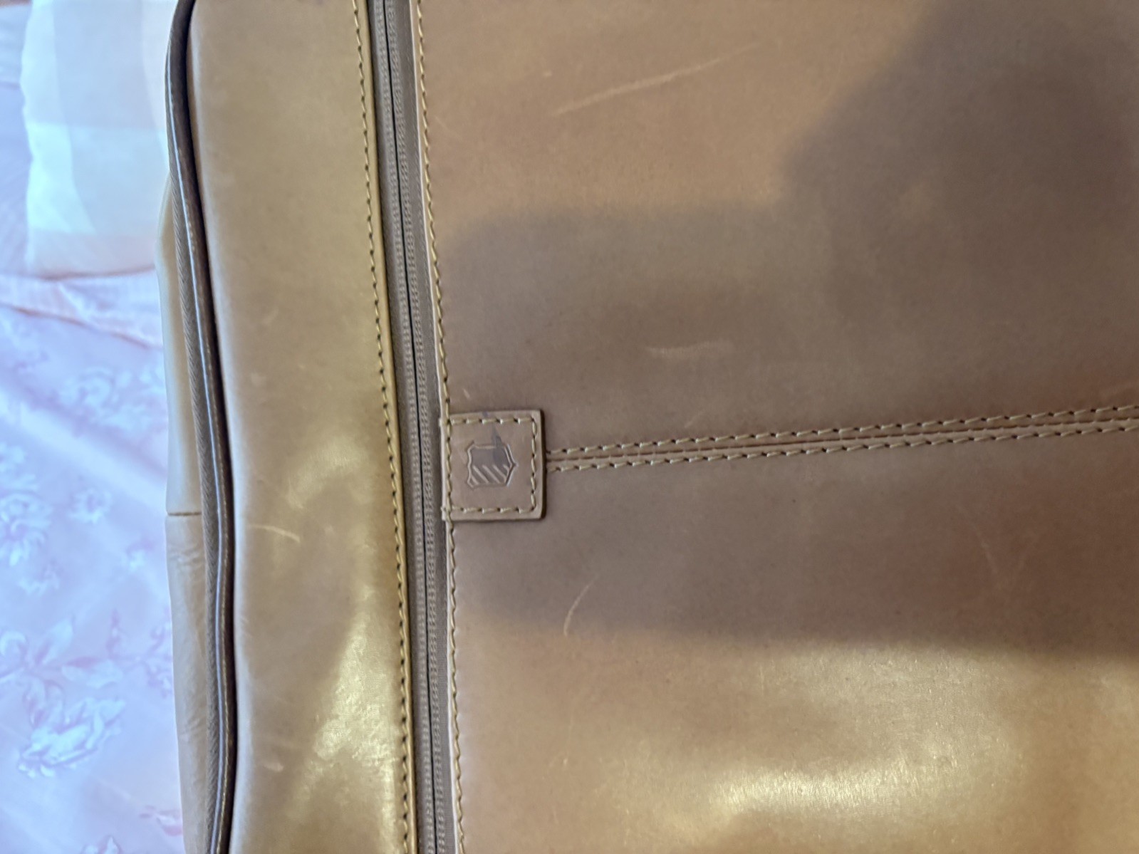 NWT Leather briefcases Laptop Messenger Bags for Men and Women Best Office Bag