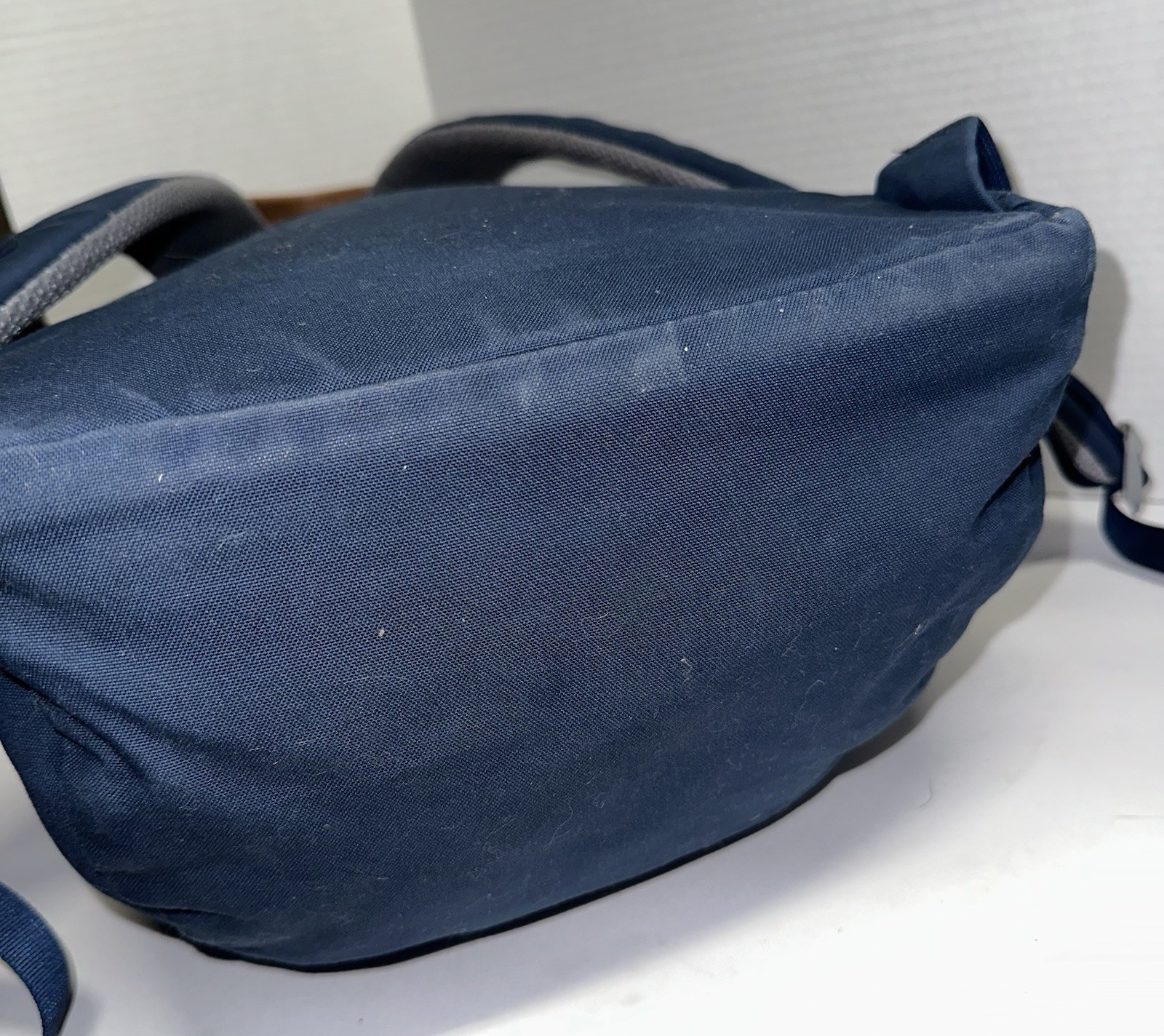 Fjallraven Raven 20L Navy Blue Backpack G1000 Fabric