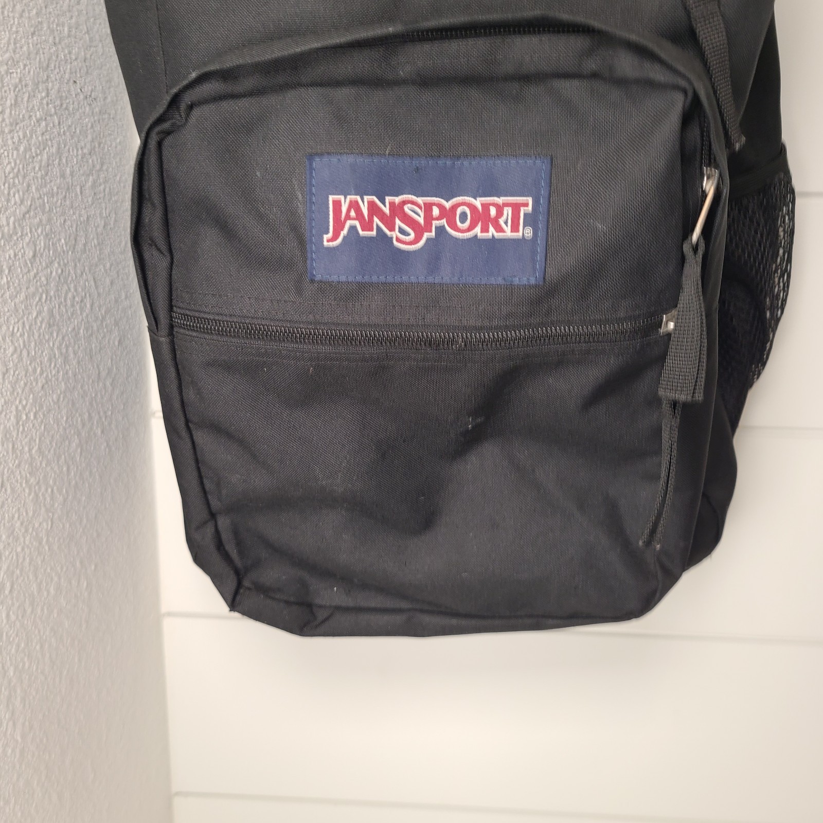JanSport JS0A47JK Big Student Backpack Black Laptop compartment