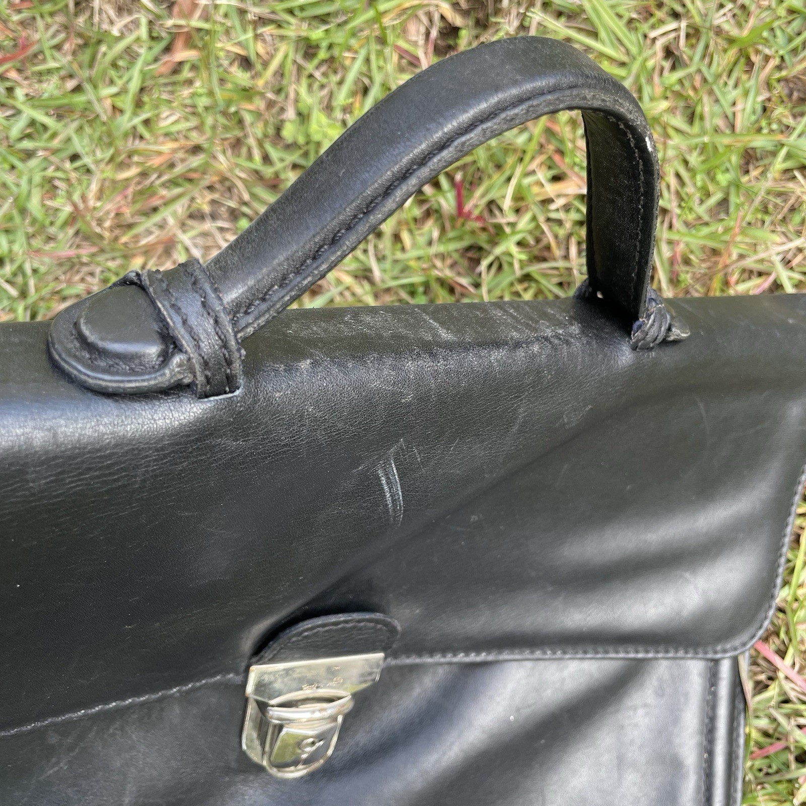 Vintage Cole Haan Collection Briefcase Leather Tuck Lock Style Latch No Key