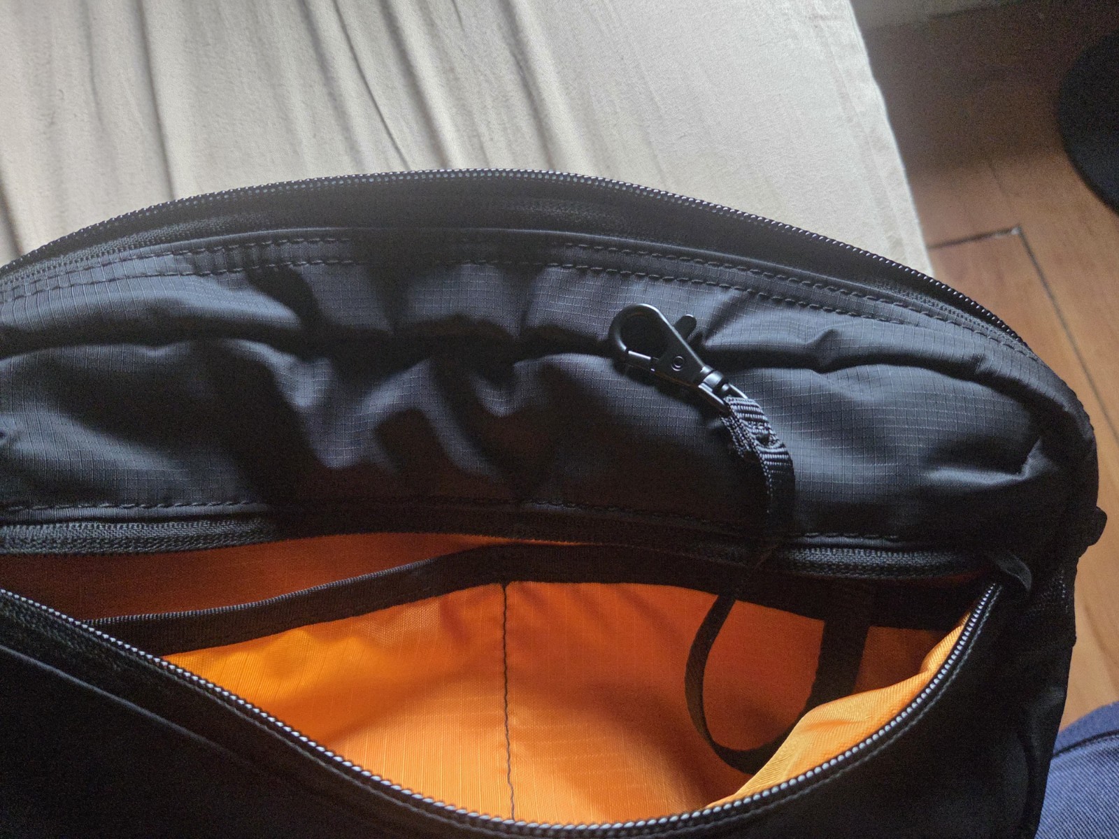 Tomtoc RFID Chest Sling Bag 3.5L Techwear EDC
