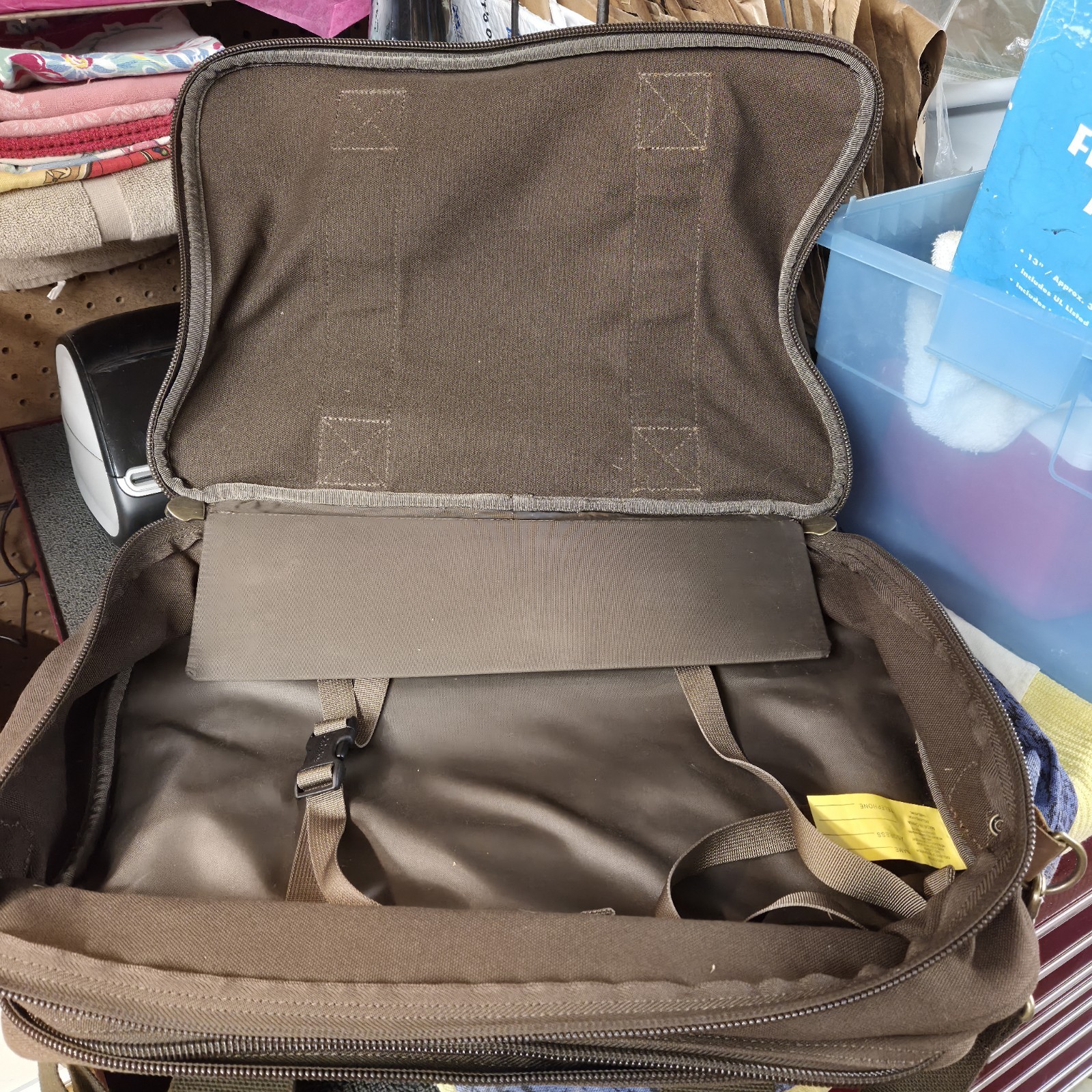 Cabela’s Brown Canvas & Leather Fishing Hunting Camping Large Travel Luggage Bag