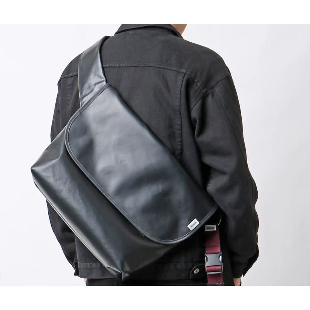 BUBILIAN AHMES Messenger Bag |19L Large Capacity School Travel Bag Made in Korea
