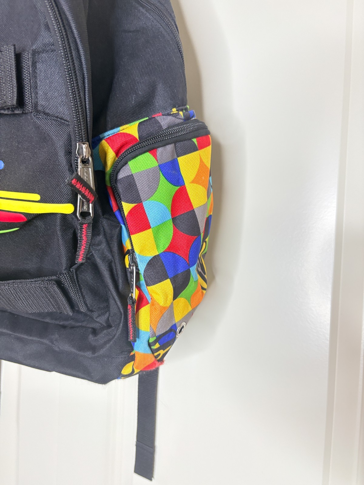 Heelys Backpack Thrasher Black Multicolor Geo Graphic Skateboard Straps School