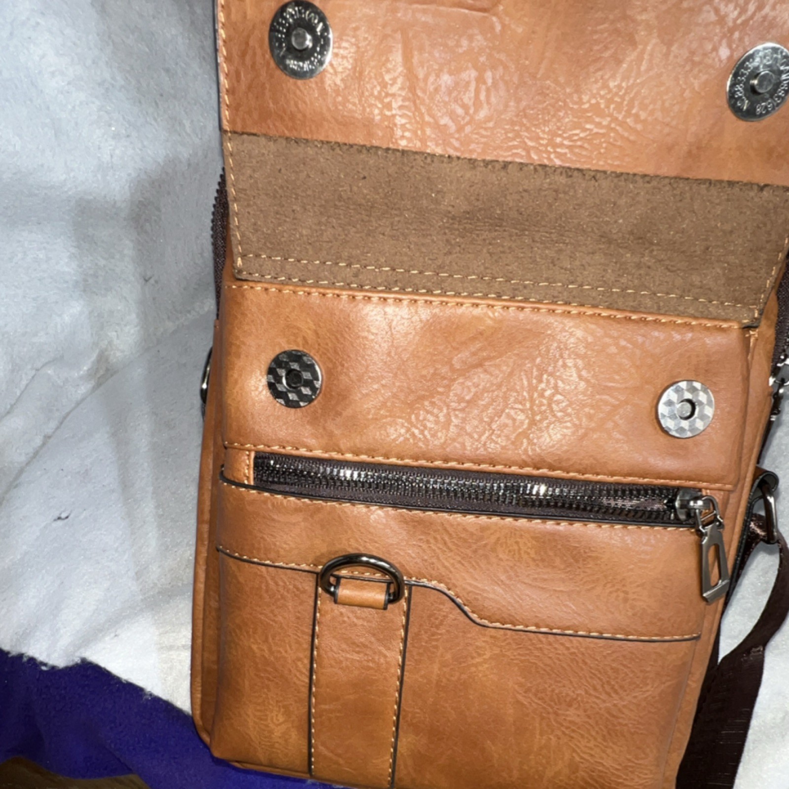 WEIXIER Brown Messenger Bag for Men Adjustable Strap Zip Magnetic Pockets