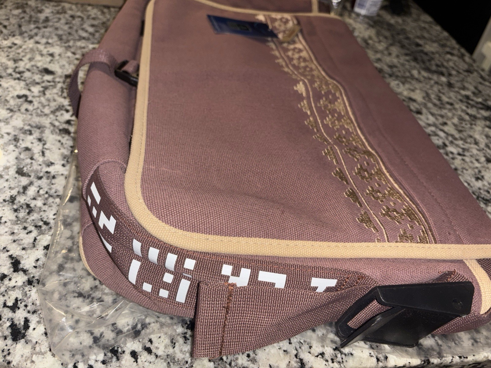 ThinkGeek Solutions Journey Messenger Bag Brown Hook & Loop Men Video Game