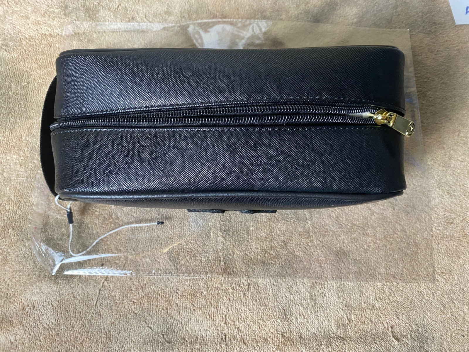 NWT-True Religion Vemo Toiletry Bag Black Gold Horseshoe Logo Dopp Kit Bottles
