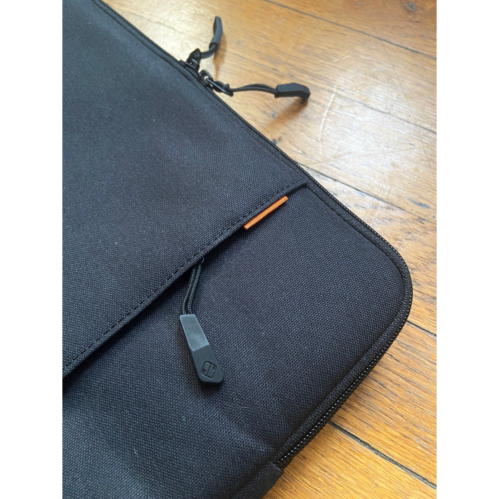 TOMTOC Black Padded Laptop Sleeve for 14″ Laptop