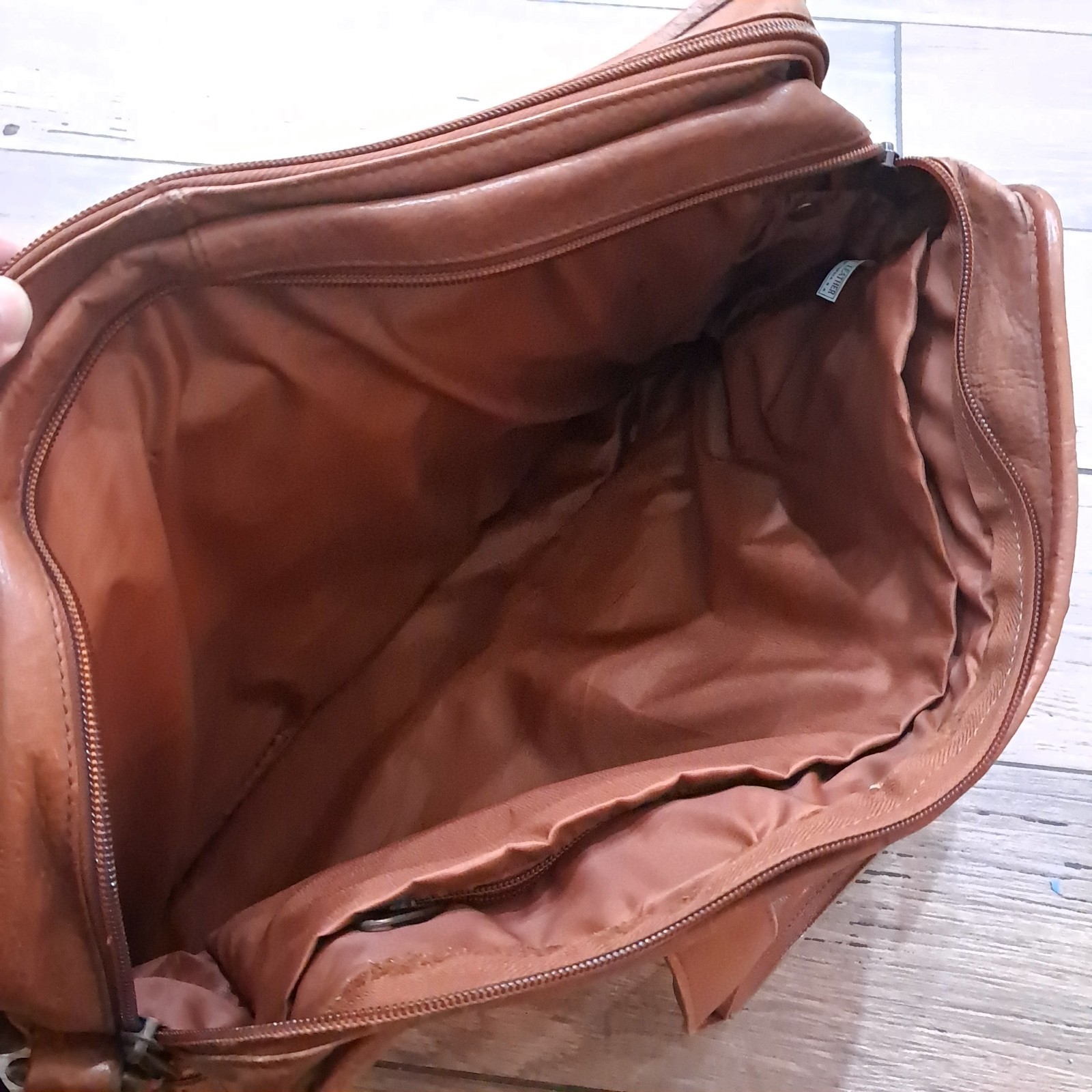 EKA Leather Briefcase Crossbody Laptop Document Case camel brown tan Vintage