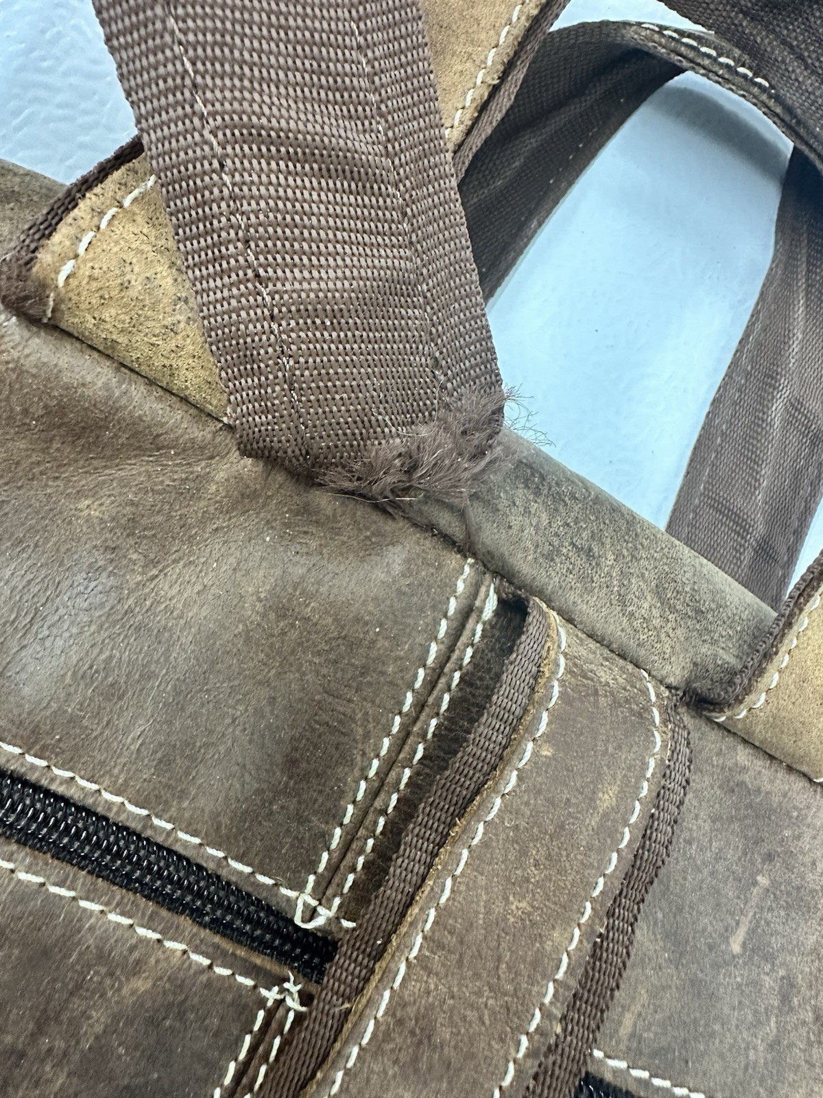 Sam’s Buffalo 18″ DISTRESSED VINTAGE LEATHER BACKPACK – Handmade, Needs Repair
