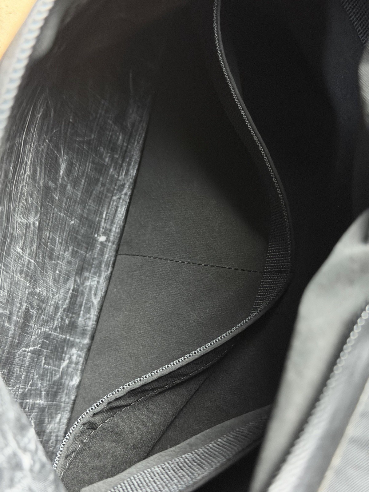 Rofmia Boston Bag Large Dyneema Composite Fabric 45L (Black, 5.0oz DCF) LIMITED
