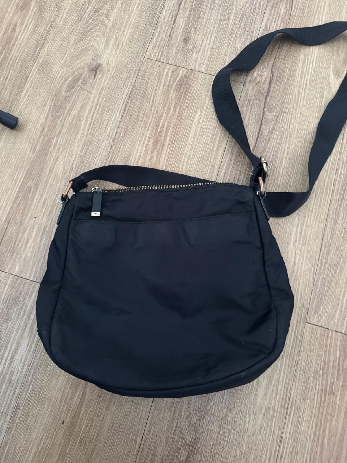 Calvin Klein Black Messenger Crossbody Bag, Zip Closure, Adjustable Strap