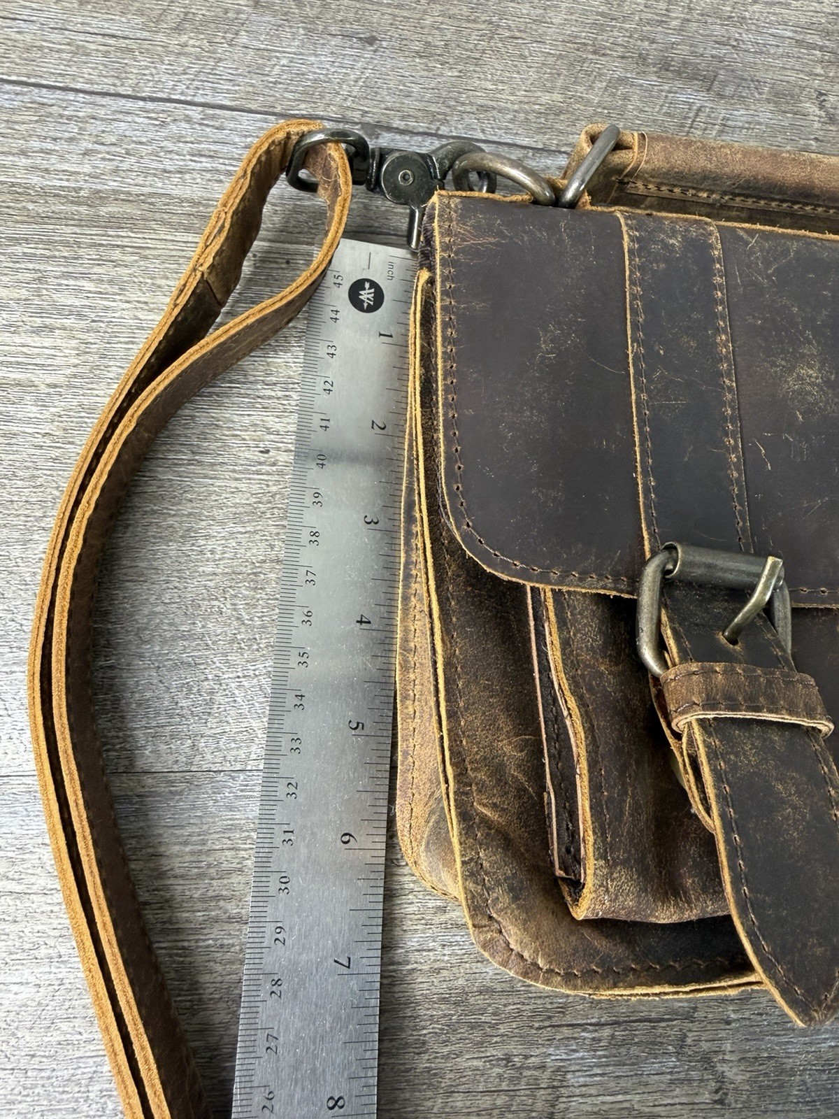 Leather crossbody bag messenger satchel bag 8 inch for men/women Distressed -New