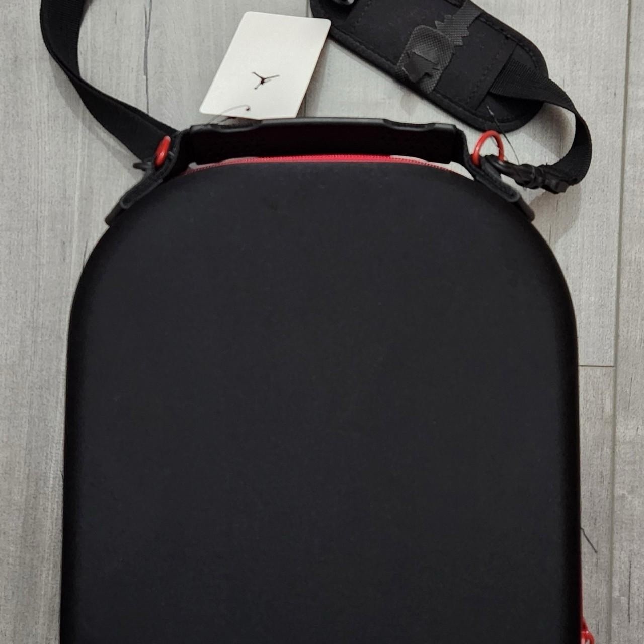 NIKE Air Jordan Hat Case Jumpman Protective BAG BRED MA0763 One Size