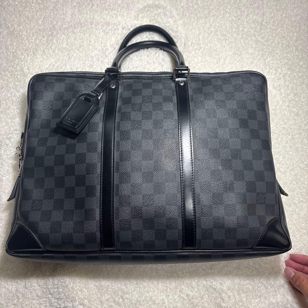Louis Vuitton Damier Graphite Business Bag Canvas Black Name Tag Key Auth