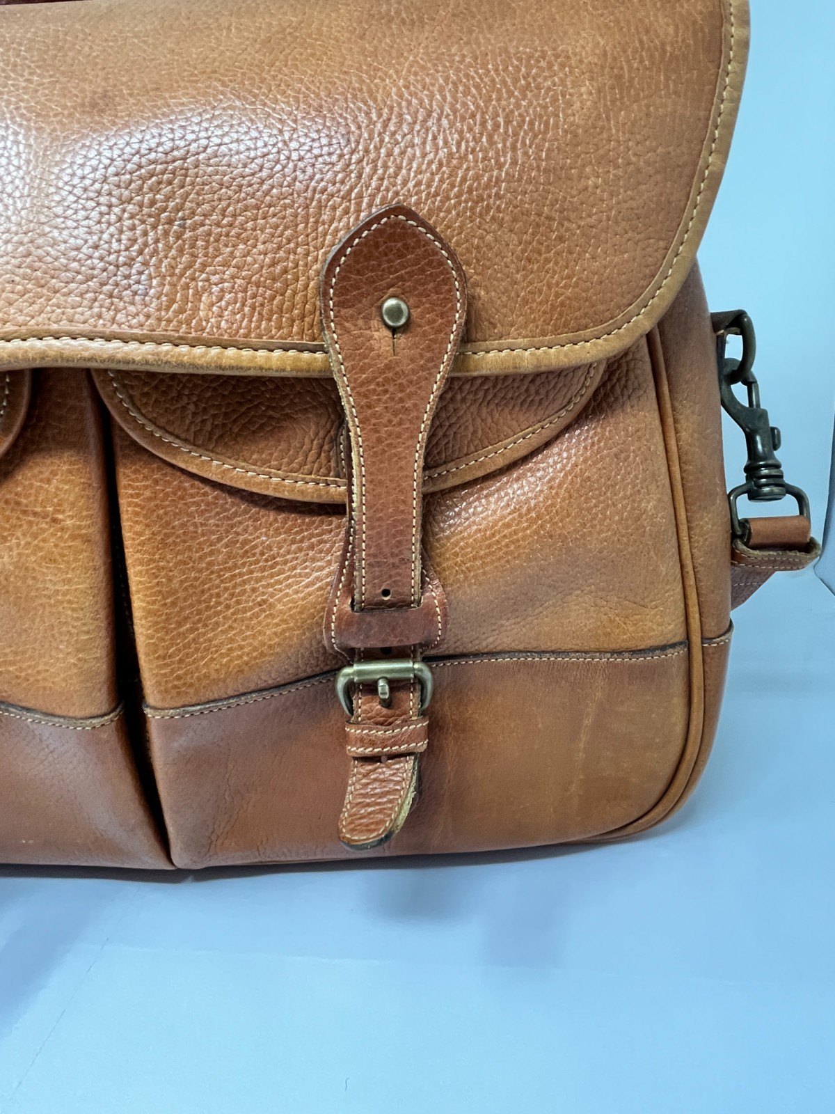 Vtg LEVENGER Leather Messenger Briefcase Laptop Bag Made In England British Tan