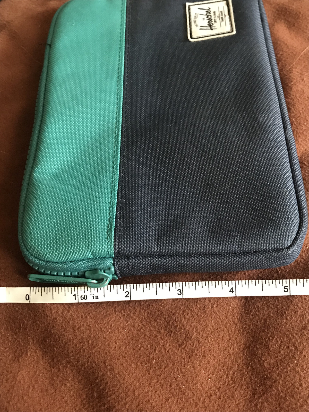 *** Herschel Supply Company Two-Tone Blue Lined Clutch/Carry-On Pouch SIZE MED