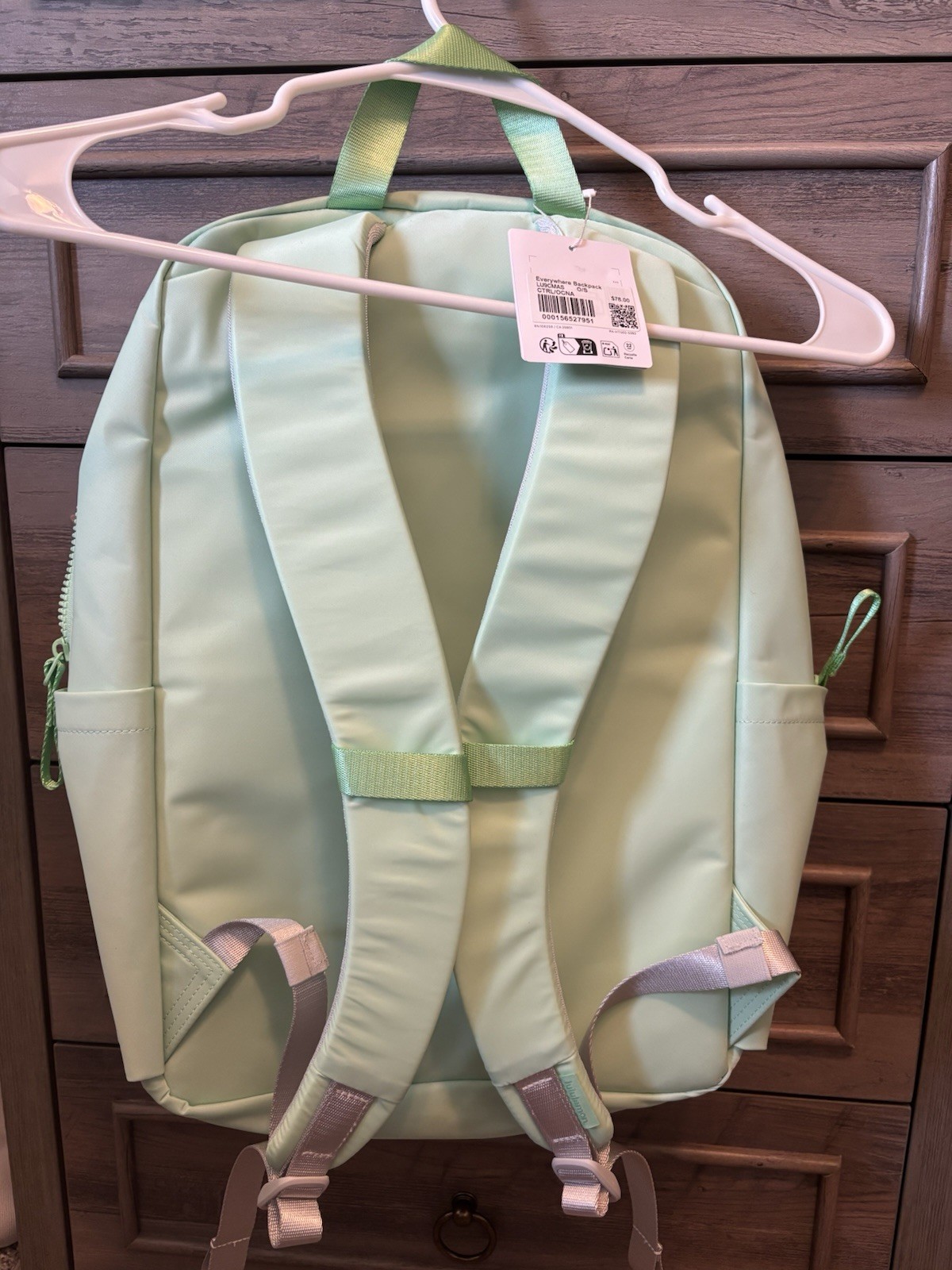 lululemon Everywhere Backpack Green Zip Adjustable Strap Solid Unisex Travel
