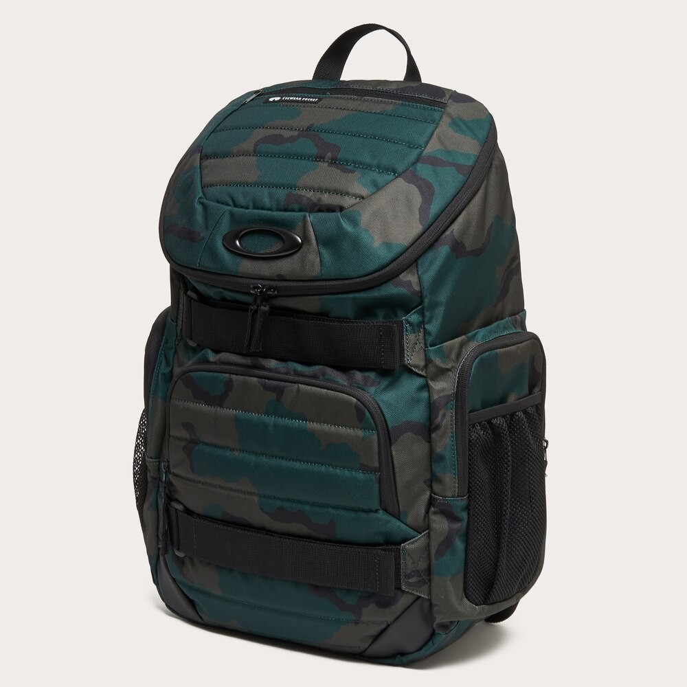 *New* Oakley Enduro 3.0 Backpack Camo Hunter Green- School, Outdoors, and Travel